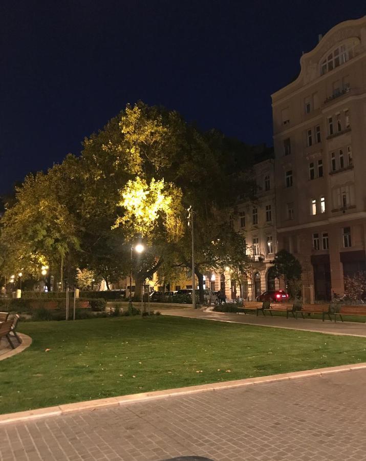 Leo22 Apartman Budapest Esterno foto